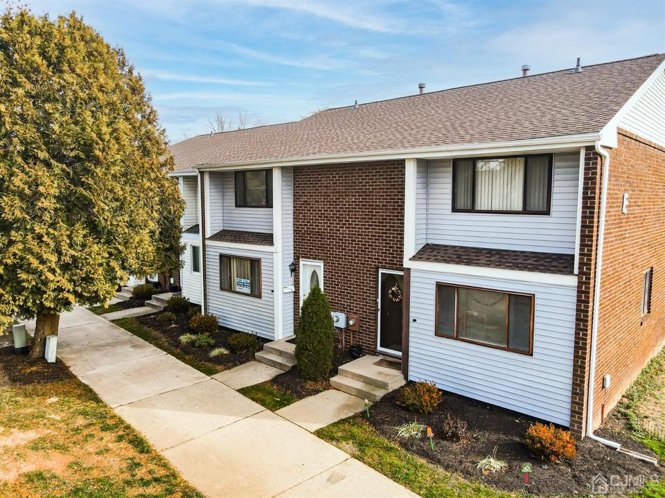 2 Lincoln Ln E2, South Brunswick, NJ 08810 39 Photos MLS 2207644R