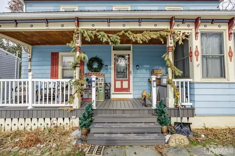 130 Main St, Hampton, NJ 08827 photo 2