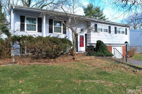 9 Harmon Rd, Edison, NJ 08837 photo 3