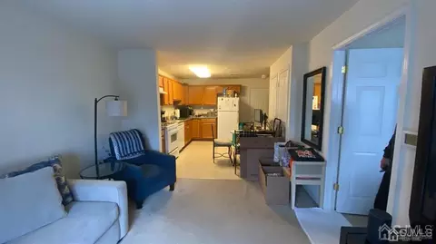 175 Liddle Ave, Edison, NJ 08837 photo 5