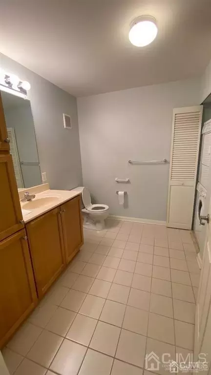 175 Liddle Ave, Edison, NJ 08837 photo 6