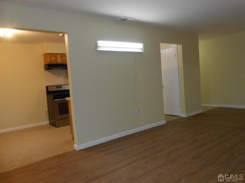 1423 Raspberry Ct, Edison, NJ 08817 photo 5