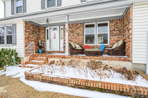 30 Mohawk Ave, Middlesex, NJ 08846 photo 2
