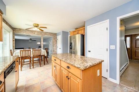 30 Mohawk Ave, Middlesex, NJ 08846 photo 16