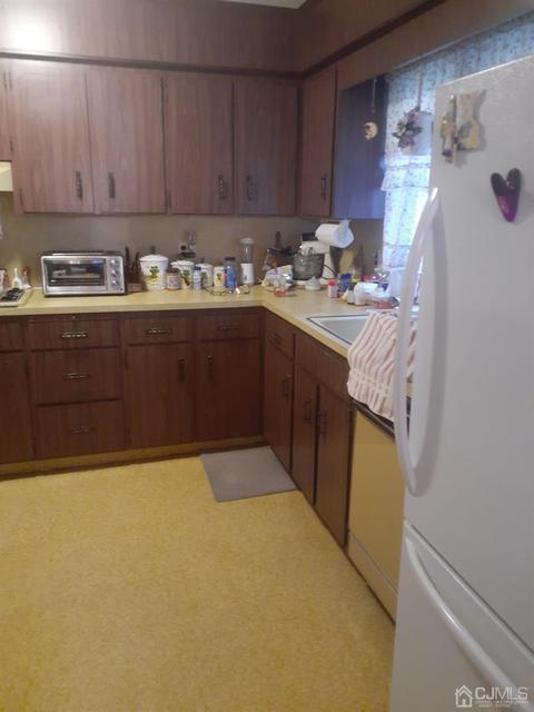 60 E Side Ave, Edison, NJ 08817 photo 16