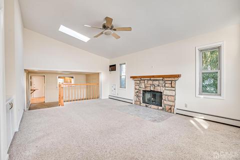 48 Cherry St, Edison, NJ 08817 photo 2