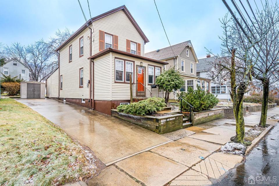 454 Main St, Sayreville, NJ 08872 25 Photos MLS 2210010R Movoto