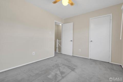 36 Wintergreen Ave E, Edison, NJ 08820 photo 19