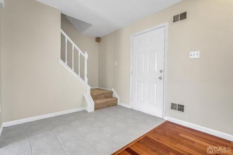 36 Wintergreen Ave E, Edison, NJ 08820 photo 12