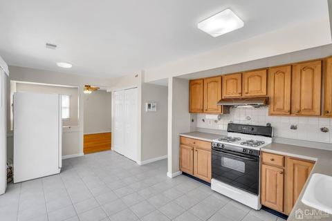 36 Wintergreen Ave E, Edison, NJ 08820 photo 7