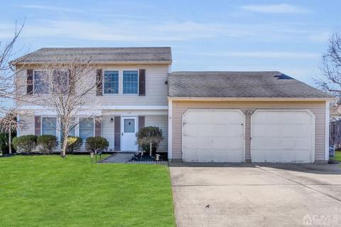 36 Wintergreen Ave E, Edison, NJ 08820 photo 1