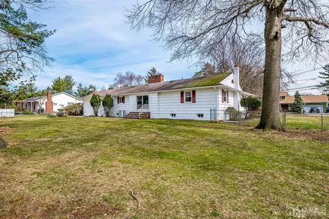 5 Robin Rd, Edison, NJ 08820 photo 33