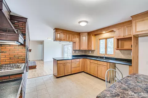 5 Robin Rd, Edison, NJ 08820 photo 13