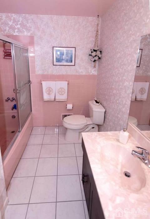 77 Harmon Rd, Edison, NJ 08837 photo 7