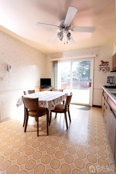 77 Harmon Rd, Edison, NJ 08837 photo 20