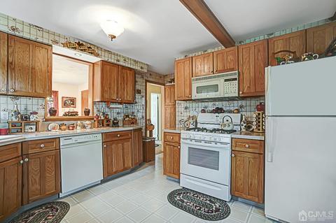 17 Rolling Rd, Middlesex, NJ 08846 photo 8