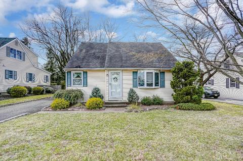 17 Rolling Rd, Middlesex, NJ 08846 photo 2
