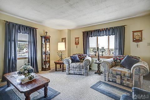 17 Rolling Rd, Middlesex, NJ 08846 photo 4