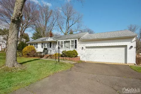 492 Plainfield Rd, Edison, NJ 08820 photo 1