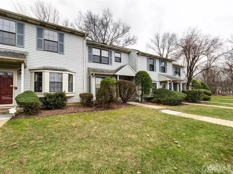 1403 Maplecrest Rd, Edison, NJ 08820 photo 2