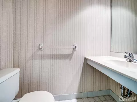 1403 Maplecrest Rd, Edison, NJ 08820 photo 18