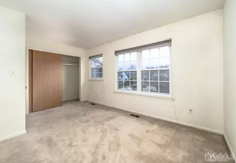 1403 Maplecrest Rd, Edison, NJ 08820 photo 12