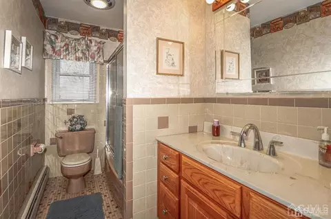 5 Pendleton Pl, Edison, NJ 08820 photo 28