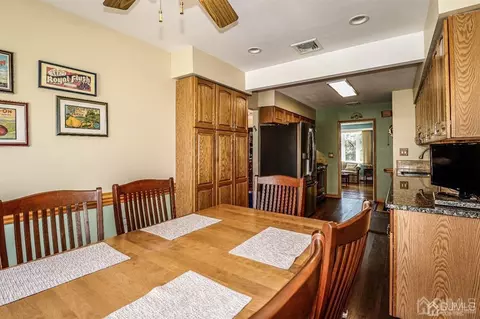 5 Pendleton Pl, Edison, NJ 08820 photo 14