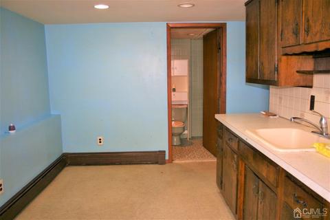 8 Frederick Pl, Parlin, NJ 08859 photo 33