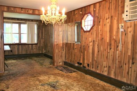 8 Frederick Pl, Parlin, NJ 08859 photo 11
