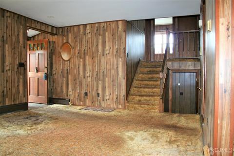 8 Frederick Pl, Parlin, NJ 08859 photo 8