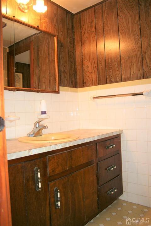 8 Frederick Pl, Parlin, NJ 08859 photo 26