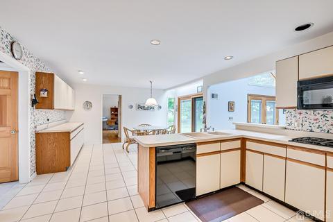 17 SW Wright St, Edison, NJ 08820 photo 21