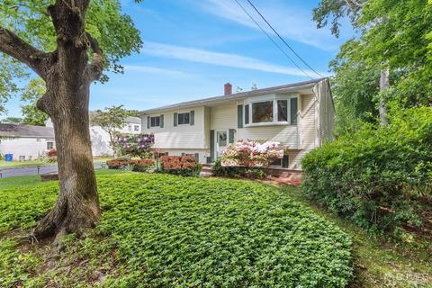 136 Lee Dr, Middlesex, NJ 08846 photo 35