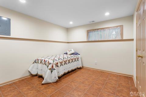 136 Lee Dr, Middlesex, NJ 08846 photo 20