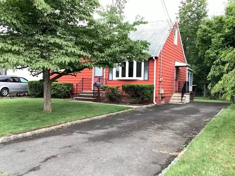 853 Voorhees Ave, Middlesex, NJ 08846 photo 2