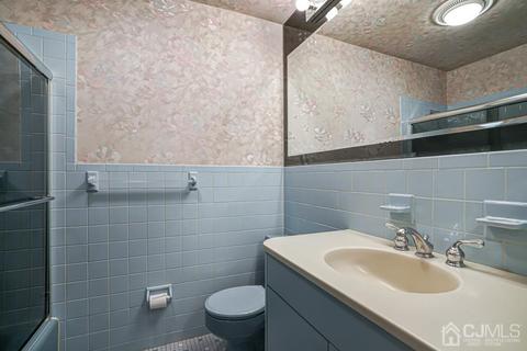 112 Walnut St, Middlesex, NJ 08846 photo 21
