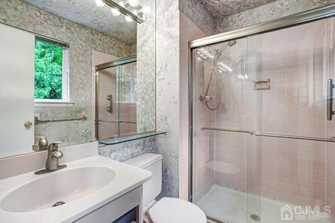 112 Walnut St, Middlesex, NJ 08846 photo 22