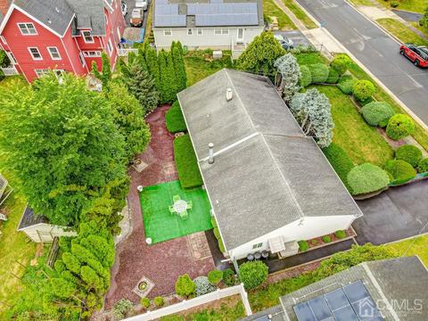112 Walnut St, Middlesex, NJ 08846 photo 5