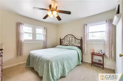 2 Terrill Rd, Edison, NJ 08817 photo 17