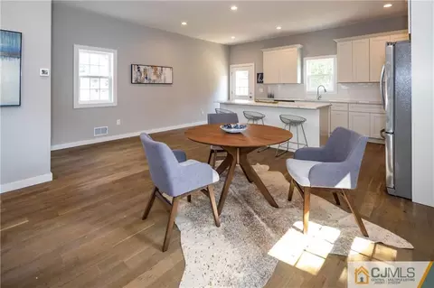 83 Old Rd, Sewaren, NJ 07077 photo 14