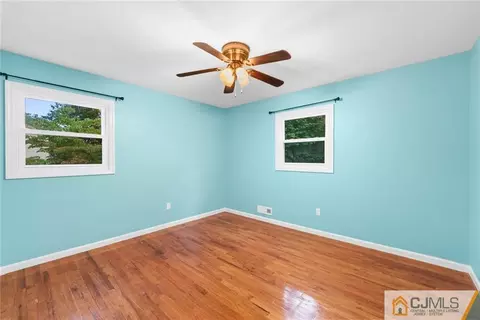 19 Dellview Dr, Edison, NJ 08820 photo 33