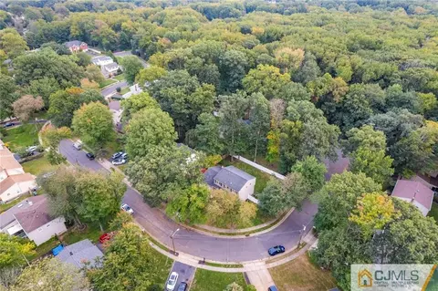 19 Dellview Dr, Edison, NJ 08820 photo 3