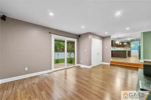 19 Dellview Dr, Edison, NJ 08820 photo 17