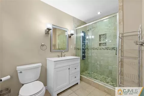 19 Dellview Dr, Edison, NJ 08820 photo 22