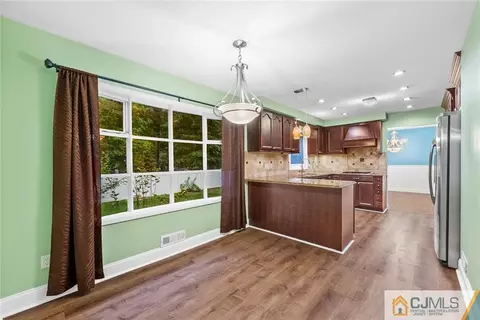 19 Dellview Dr, Edison, NJ 08820 photo 15