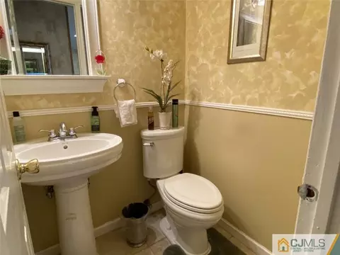 58 Brookside Rd, Edison, NJ 08817 photo 12