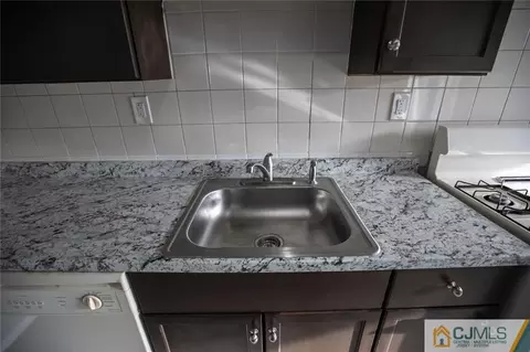 1416 Raspberry Ct, Edison, NJ 08817 photo 9