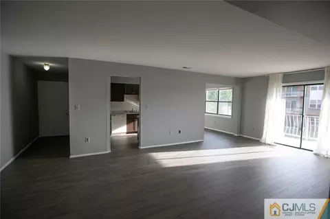 1416 Raspberry Ct, Edison, NJ 08817 photo 18