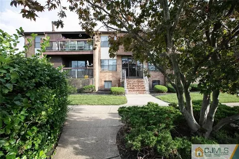 1416 Raspberry Ct, Edison, NJ 08817 photo 32